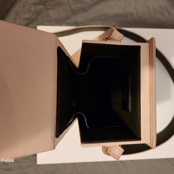 FENDI 2021 Runway, Pink, Vertical Box Bag - Picture 2 of 7